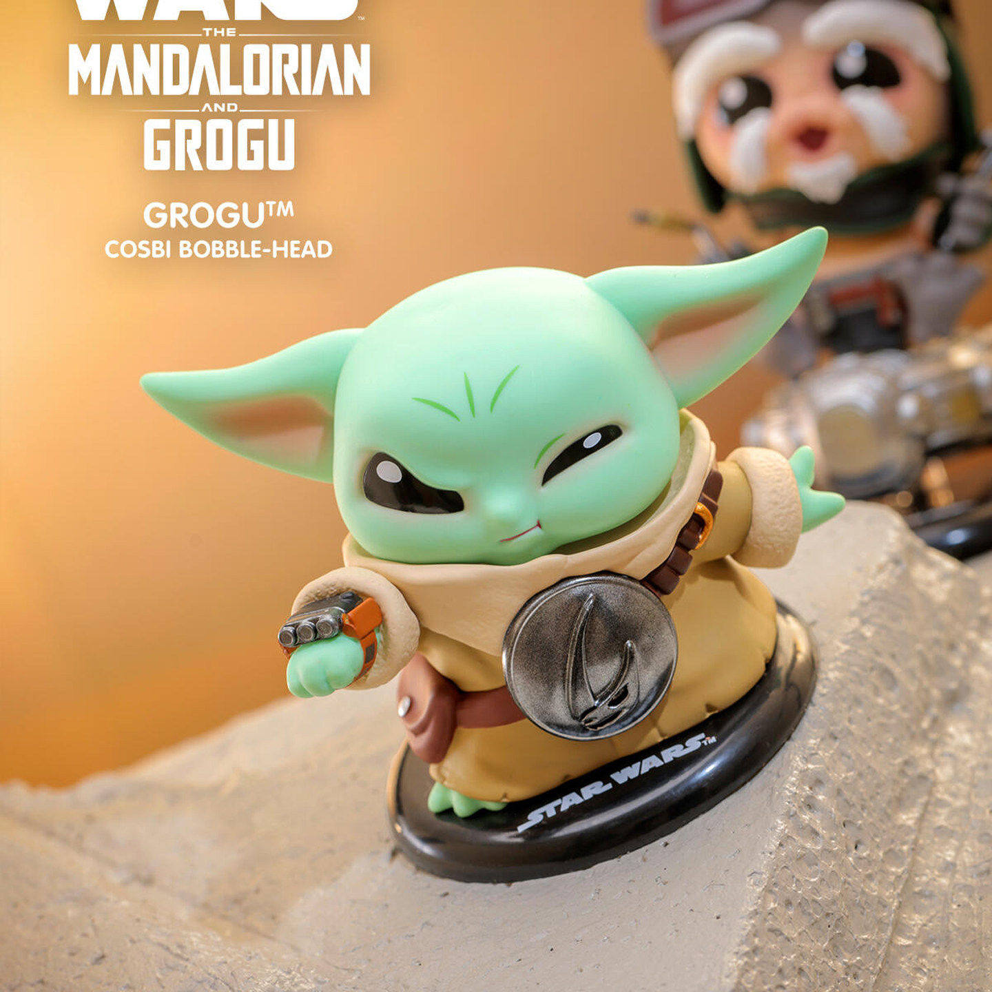 Hot Toys Star Wars The Mandalo - огляд і ціна Baby Yoda Products