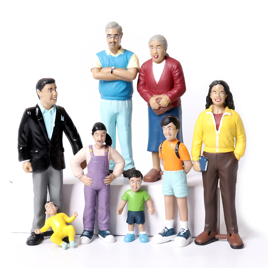 Realistic Multi-Cultural Famil - огляд і ціна Baby Products Pictures